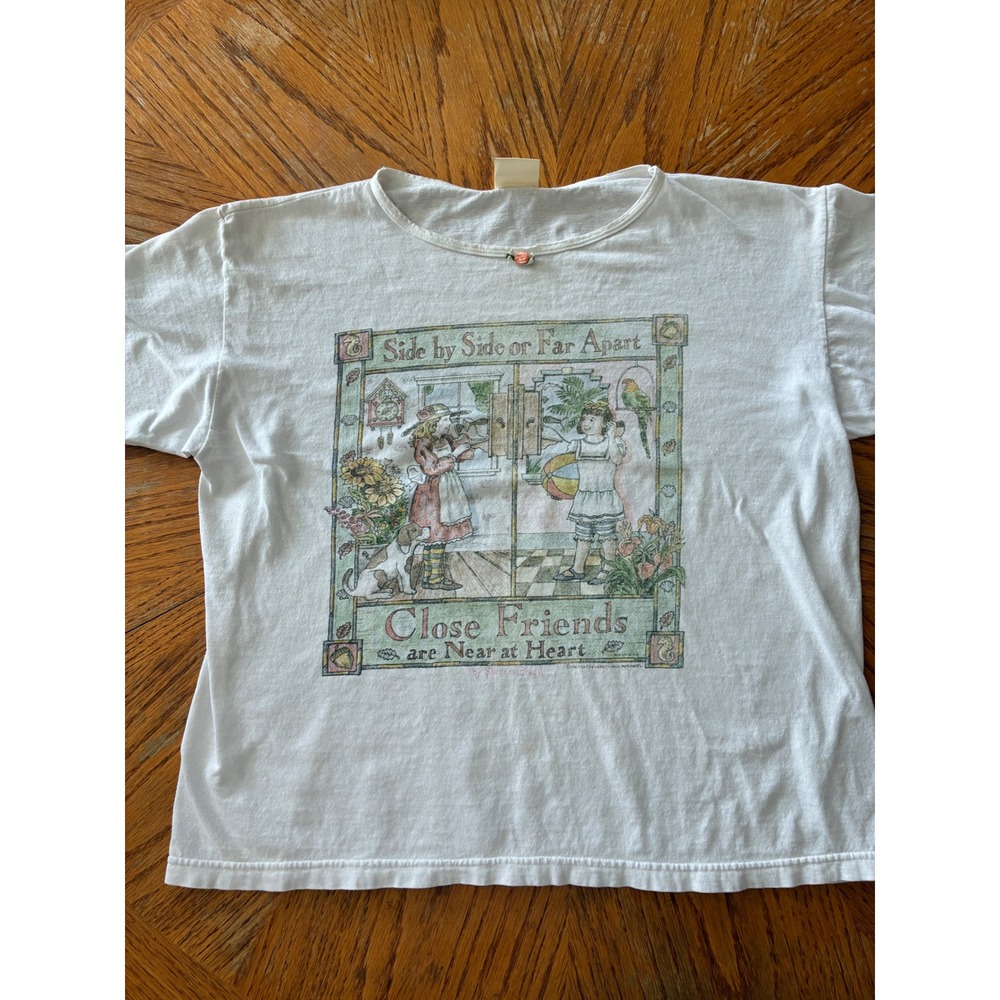 Vintage Heartland Apparel Close Friends Graphic T-Shirt White Shannon Brady L